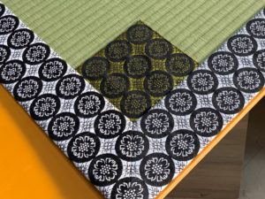 半畳拝敷金中紋黒中紋