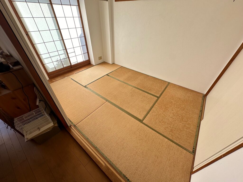 納品前
