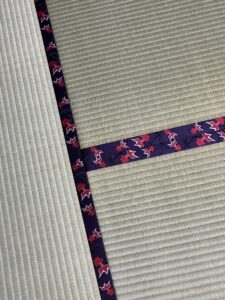 金魚縁むらさき